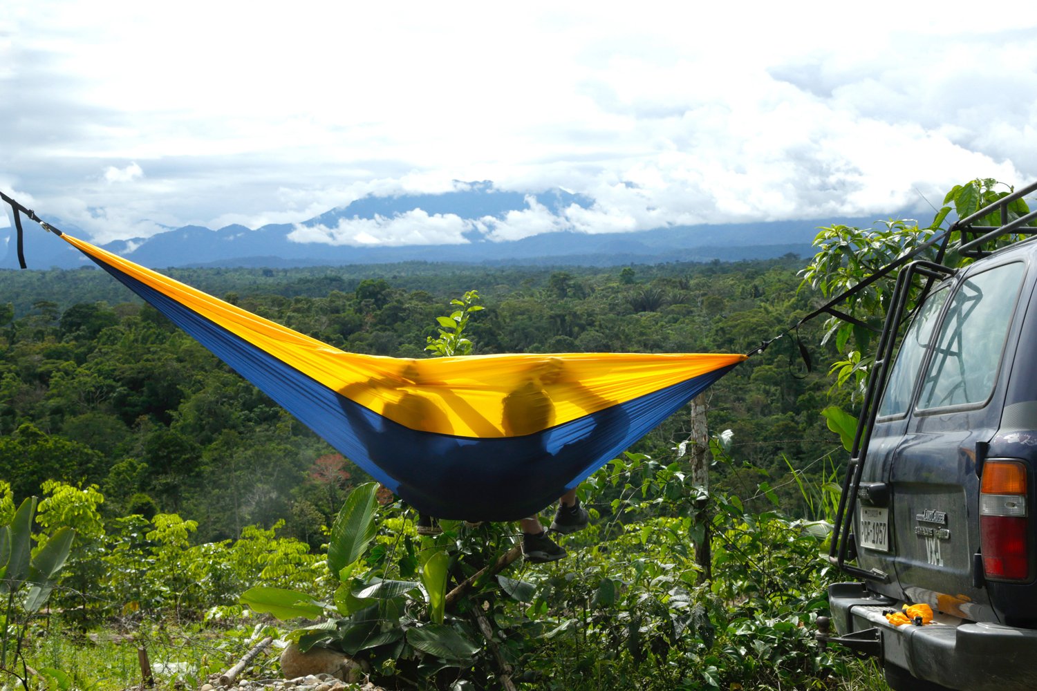 amazonas-adventure-hammock-xxl-nemo-gelb-blau-320-x-230-cm-200-kg image 3