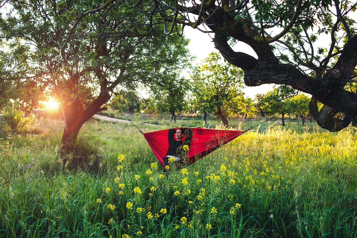amazonas-ultra-light-xl-h-ngematte-silk-traveller-xl-chili-385-g-295-x-150-cm-bi image 3