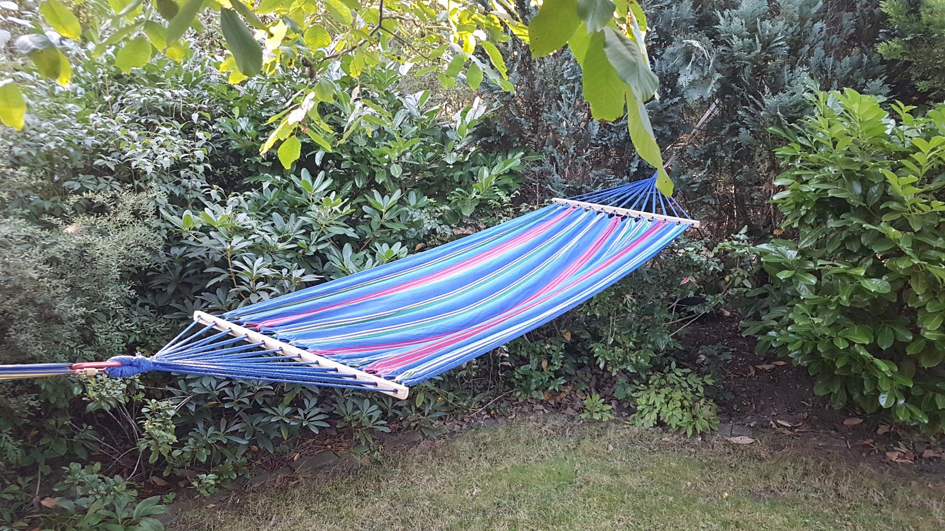 Gute Hängematte, aber Aufhängung separat